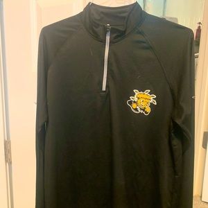Wichita State Shockers zip pullover sz L